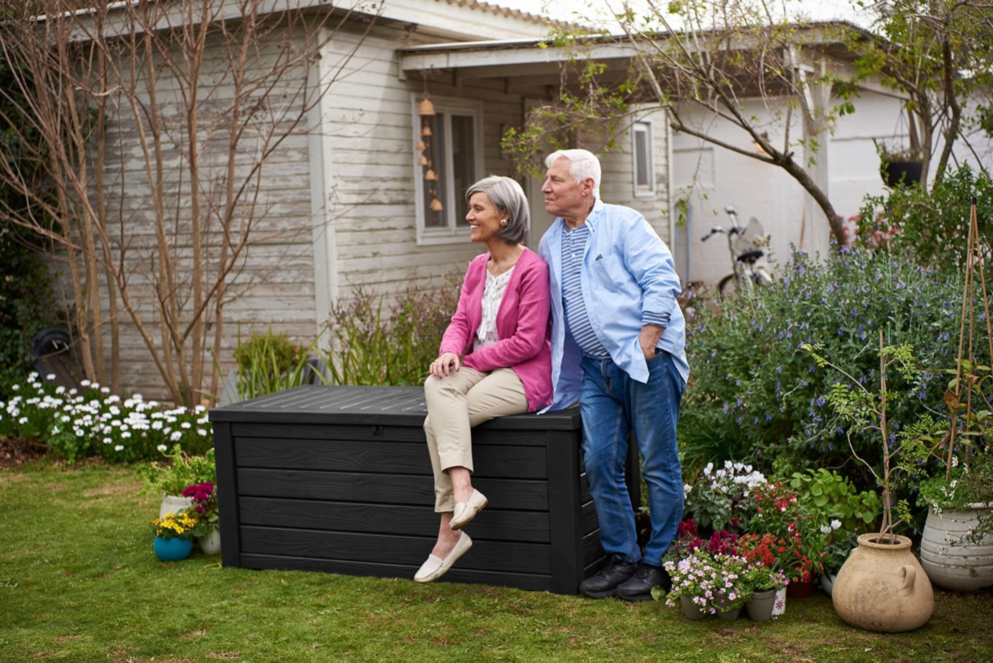 Keter Westwood 150 Gallon Deck Box Organizer, Doubles as 2 - Person Bench Seat, Brown – Large Resin Outdoor Storage and Seating with Lockable Lid for Garden, Pool, and Patio - Outdoor Boys outdoorboys